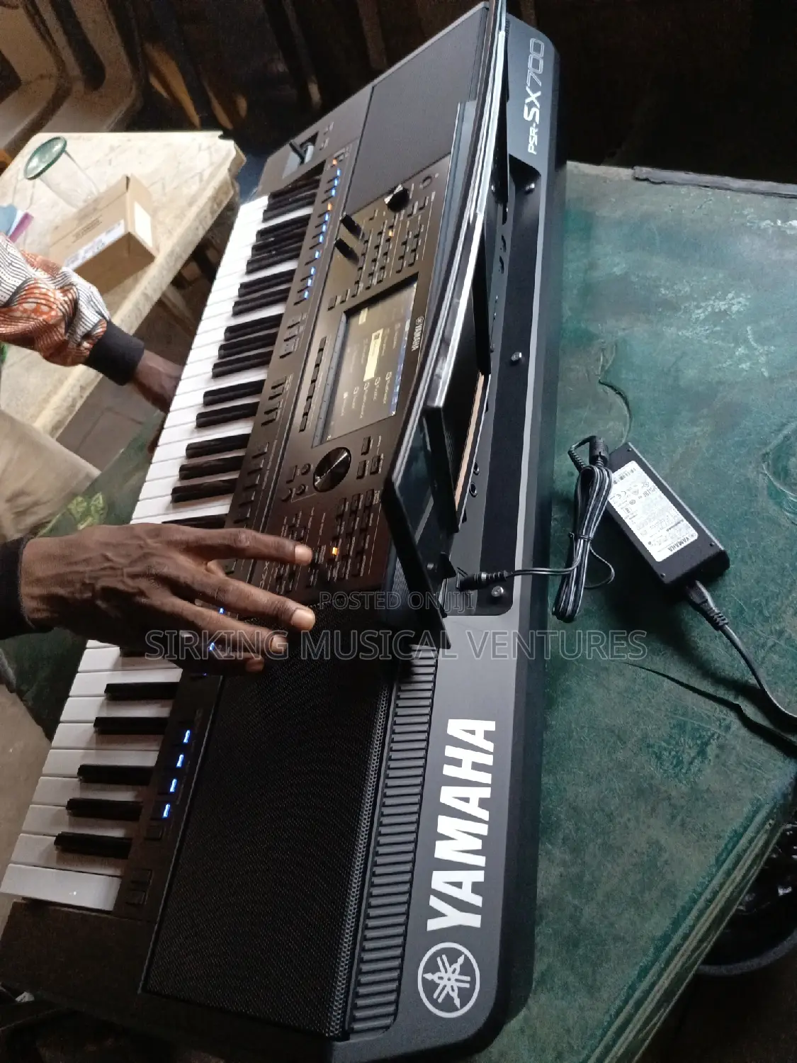 Yamaha Psrsx700 Arranger Workstation Keyboard