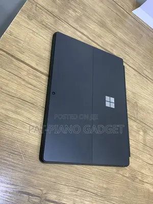 Laptop Microsoft Surface Pro 9 16GB Intel Core I7 SSD 1T