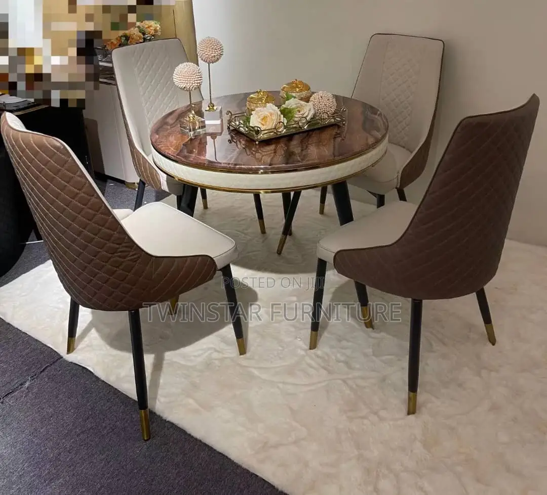 Modern Round Marble Dinning Table Set With 4 Chairs