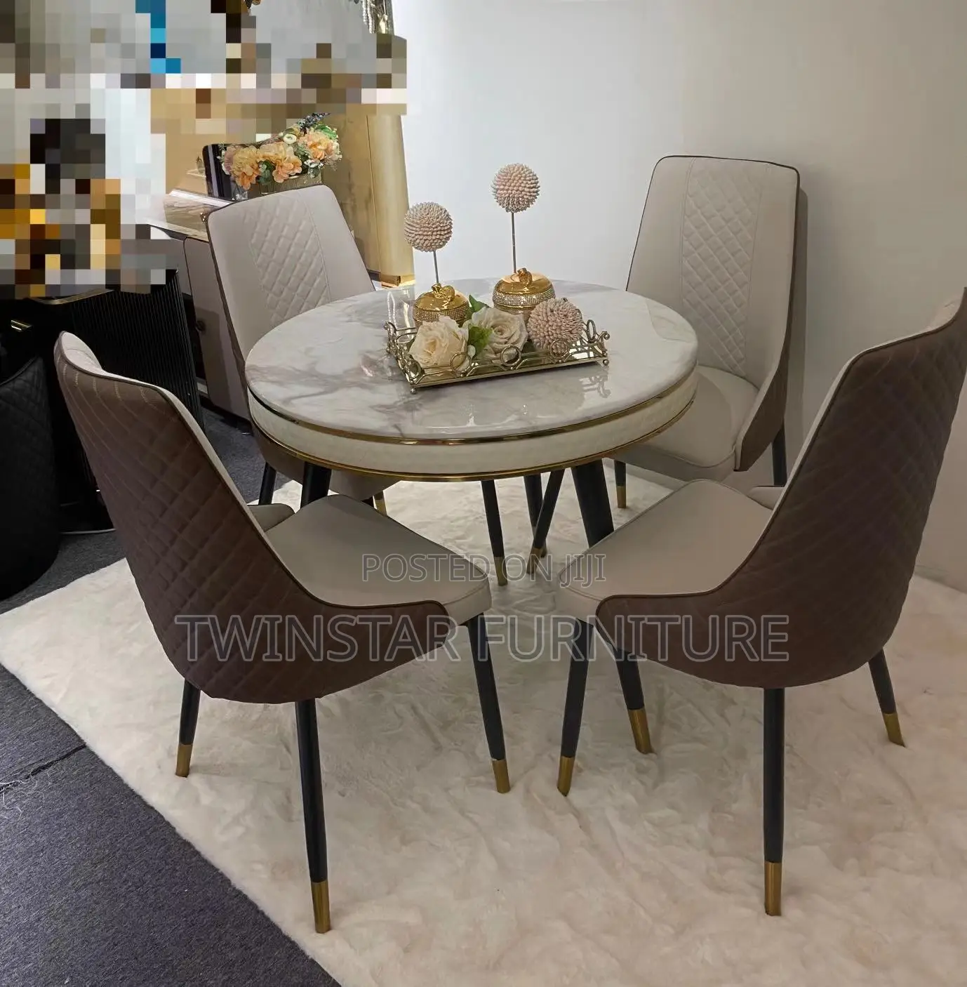 Modern Round Marble Dinning Table Set With 4 Chairs