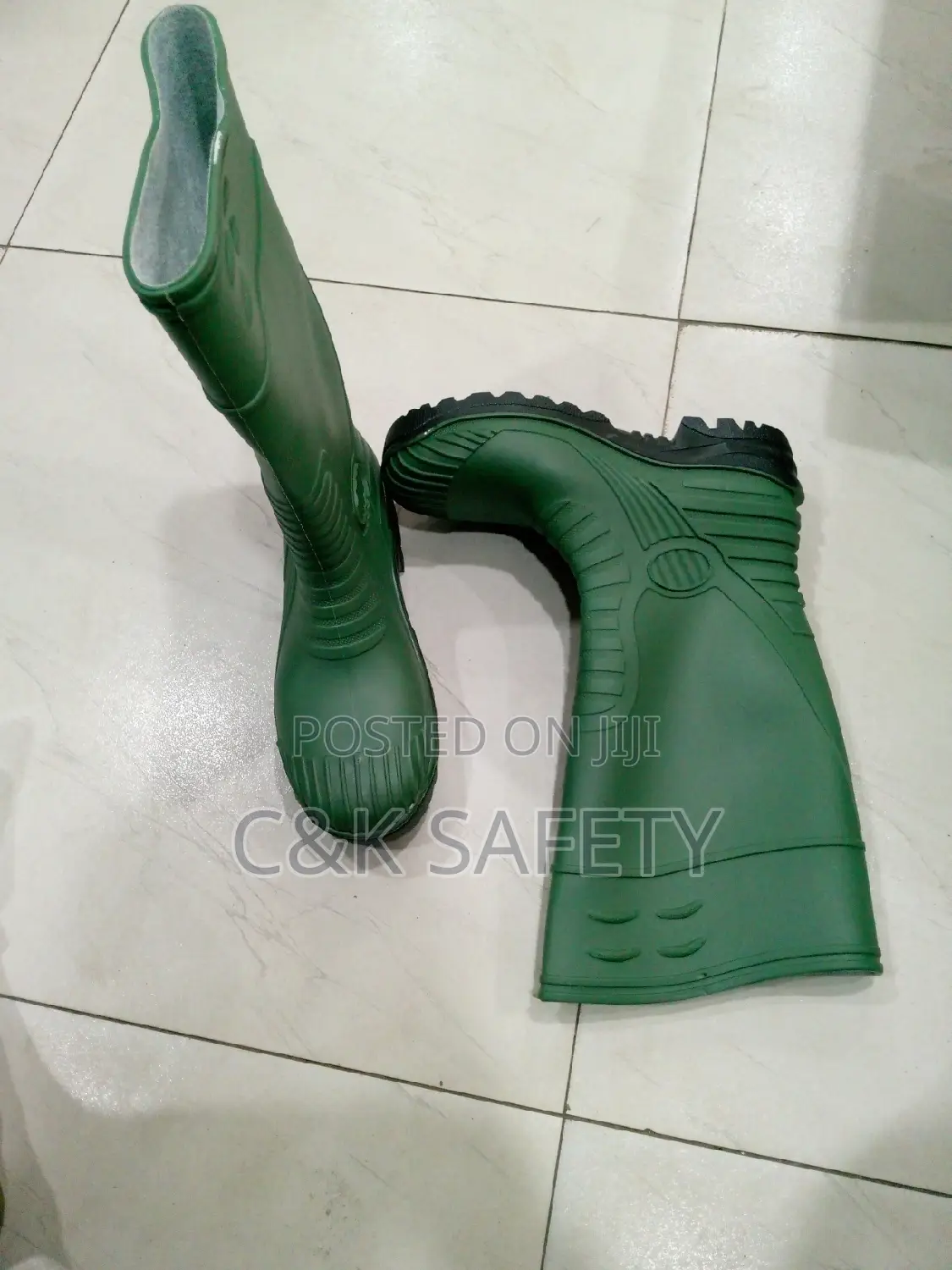 Rainboot Truckers
