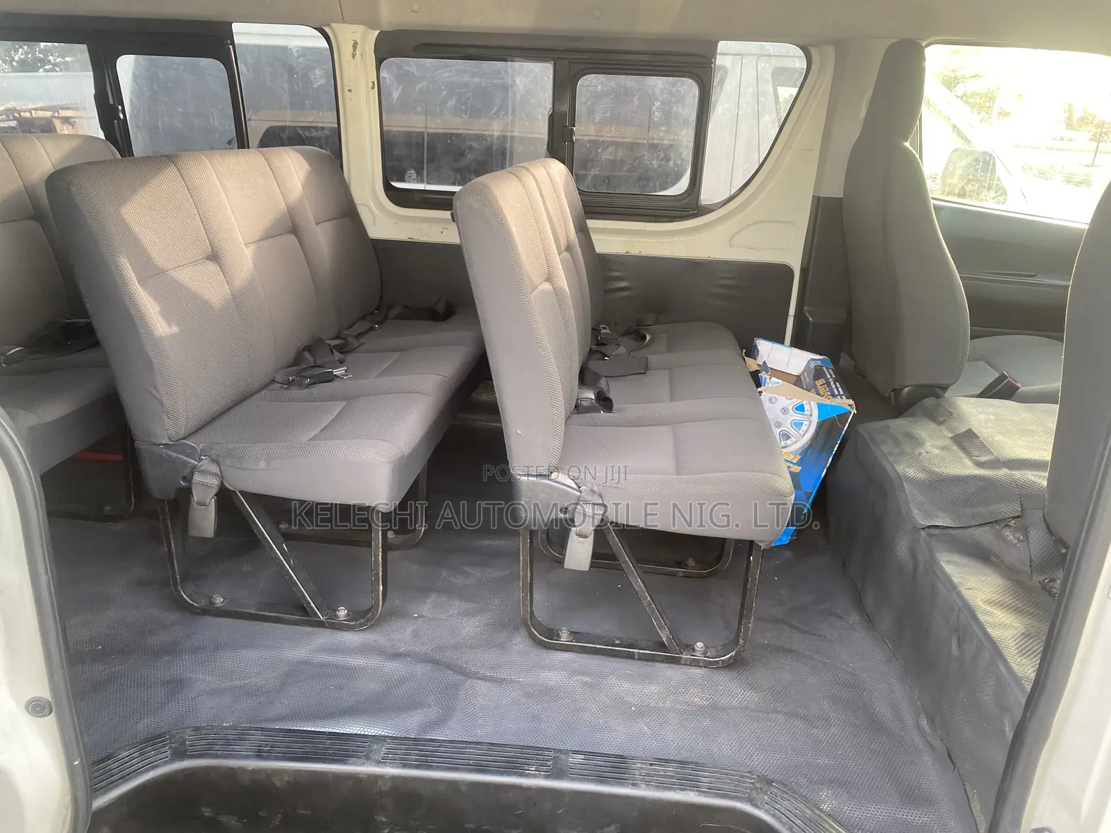 Toyota HiAce 2014 White