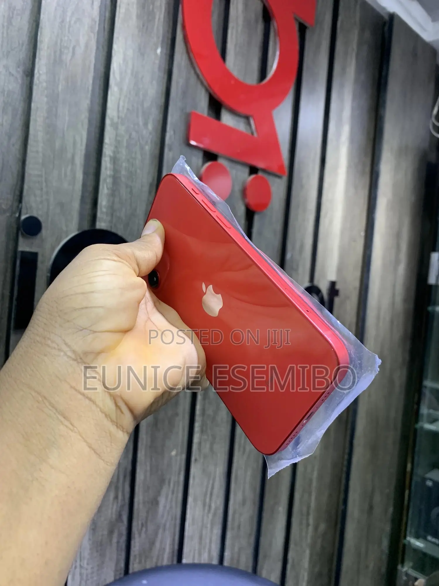 Apple iPhone 12 64 GB Red