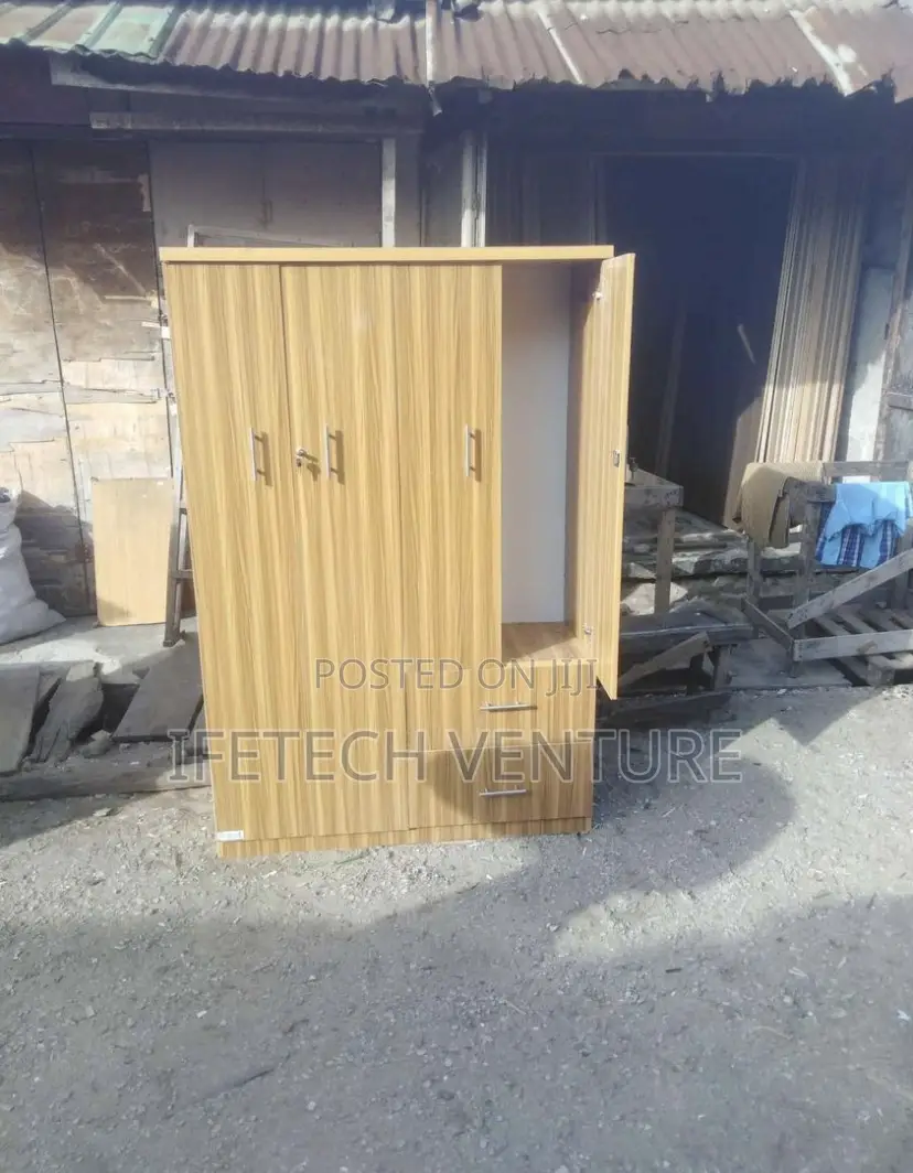 Wardrobe 6ft