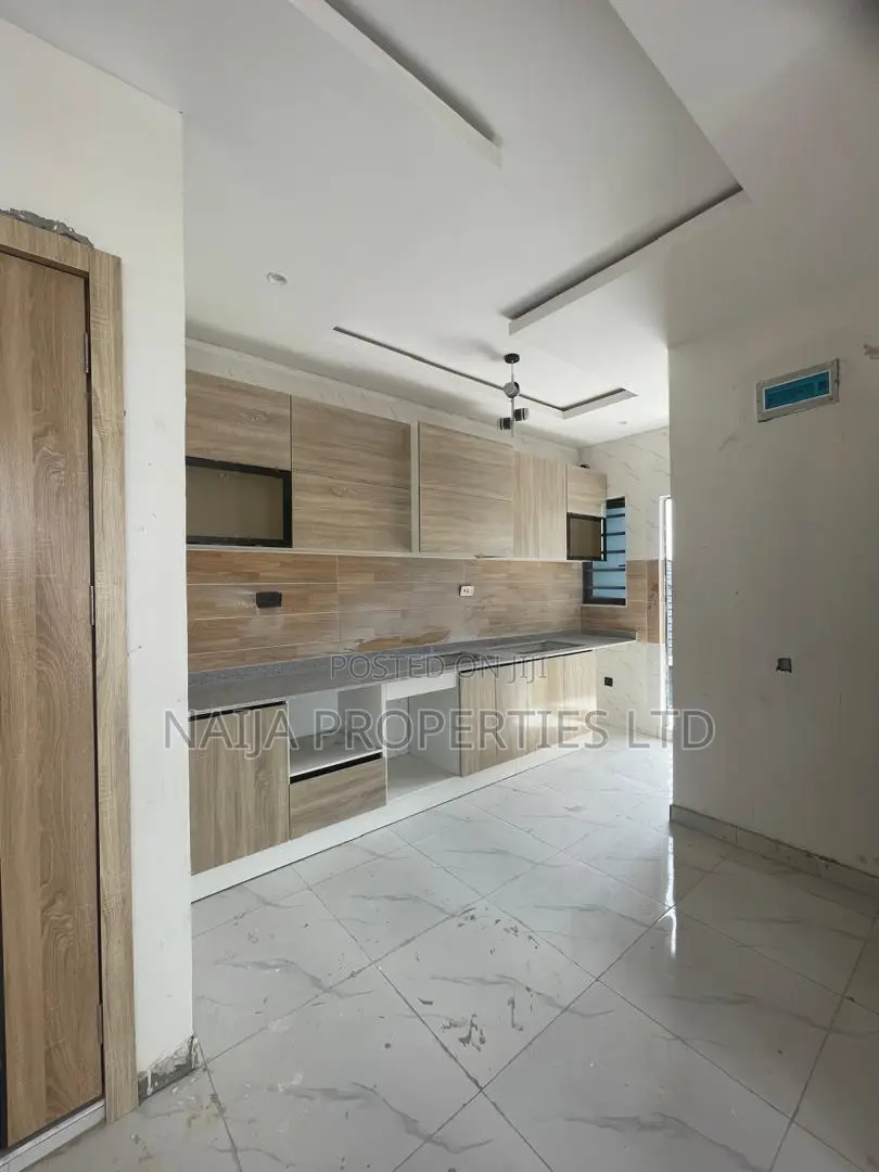 Mini Flat in Ologolo, Lekki for sale
