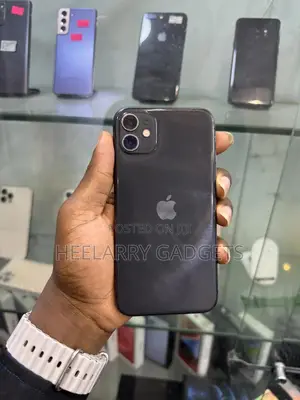 Apple iPhone 11 64 GB Black