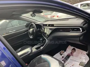 Toyota Camry LE (2.5L 4cyl 8A) 2019 Blue