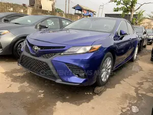 Toyota Camry LE (2.5L 4cyl 8A) 2019 Blue