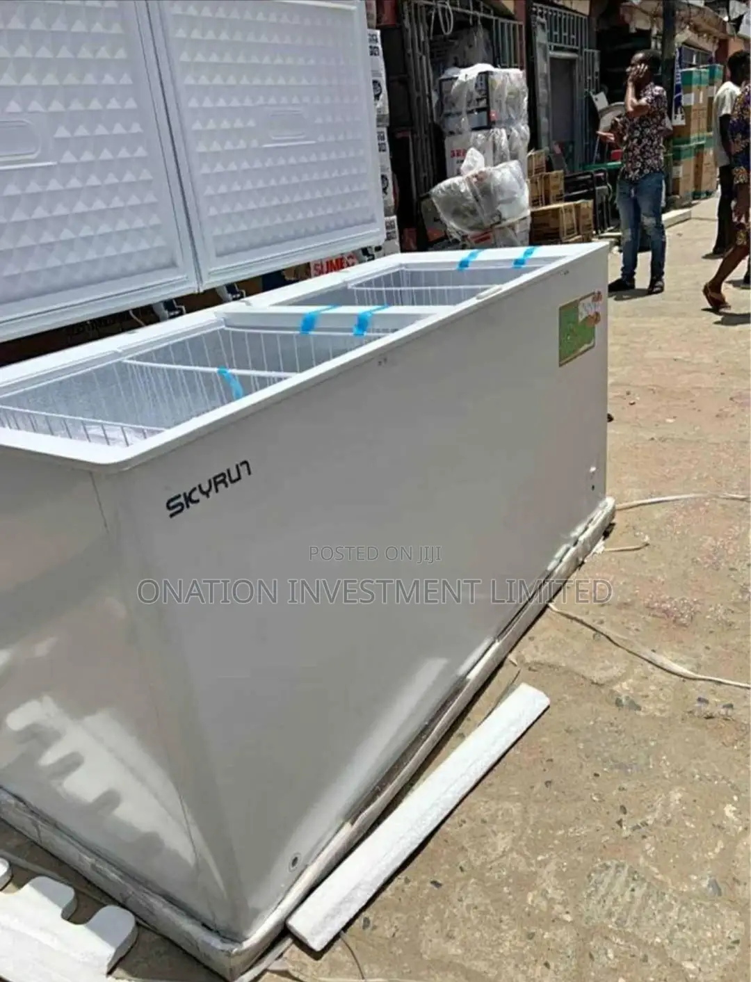 720l Skyrun Chest Freezer