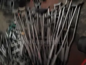 Armpit Crutches