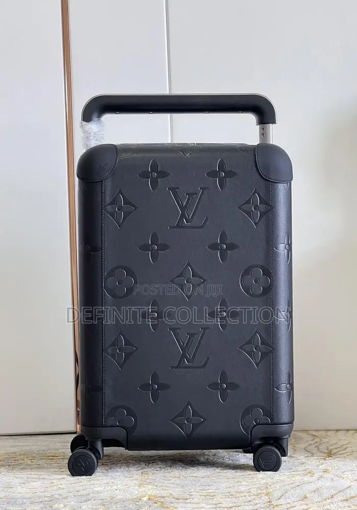 LOUIS VUITTON Luxury Luggage