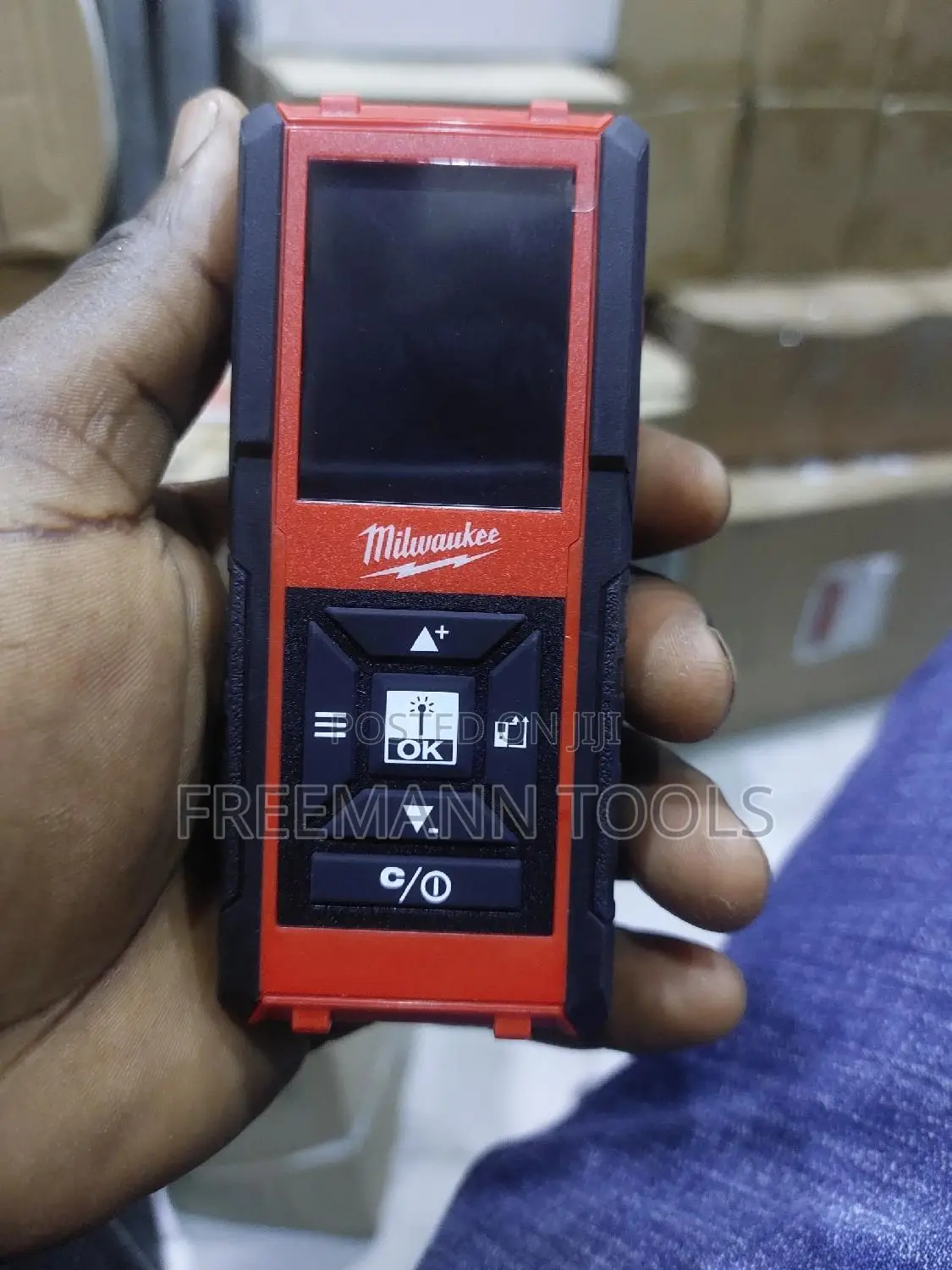 Milwaukee 100m Distance Meter