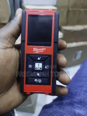Milwaukee 100m Distance Meter