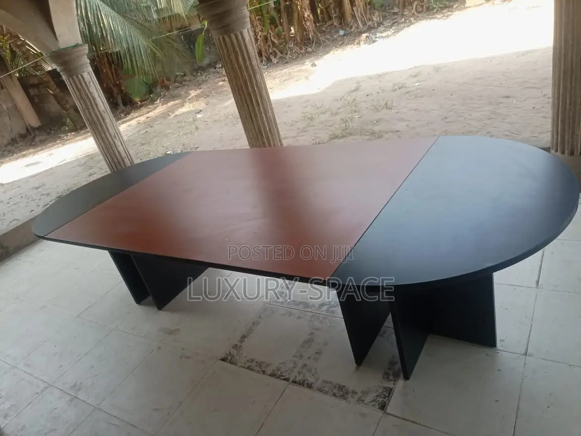 Executive Conference Table By 10