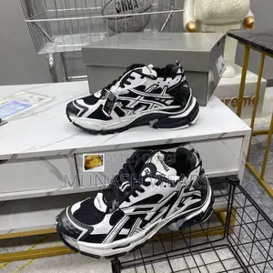Luxury BALENCIAGA Sneakers 2024
