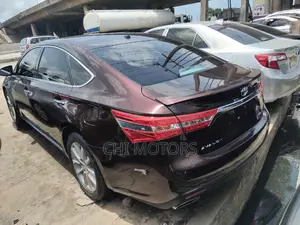 Toyota Avalon 2016 Pink