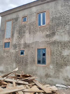 Dampness and Crack Wall Repair