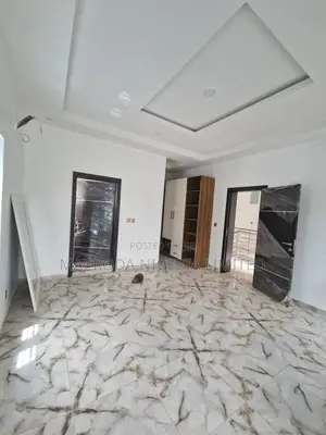 5bdrm Duplex in Omole Ph 2 Estate for rent