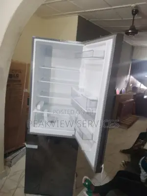 Brand New Hisense 308DR Bottom Freezer Refrigerator
