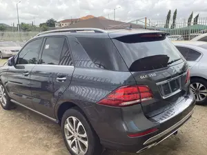Mercedes-Benz GLE-Class 2016 Beige