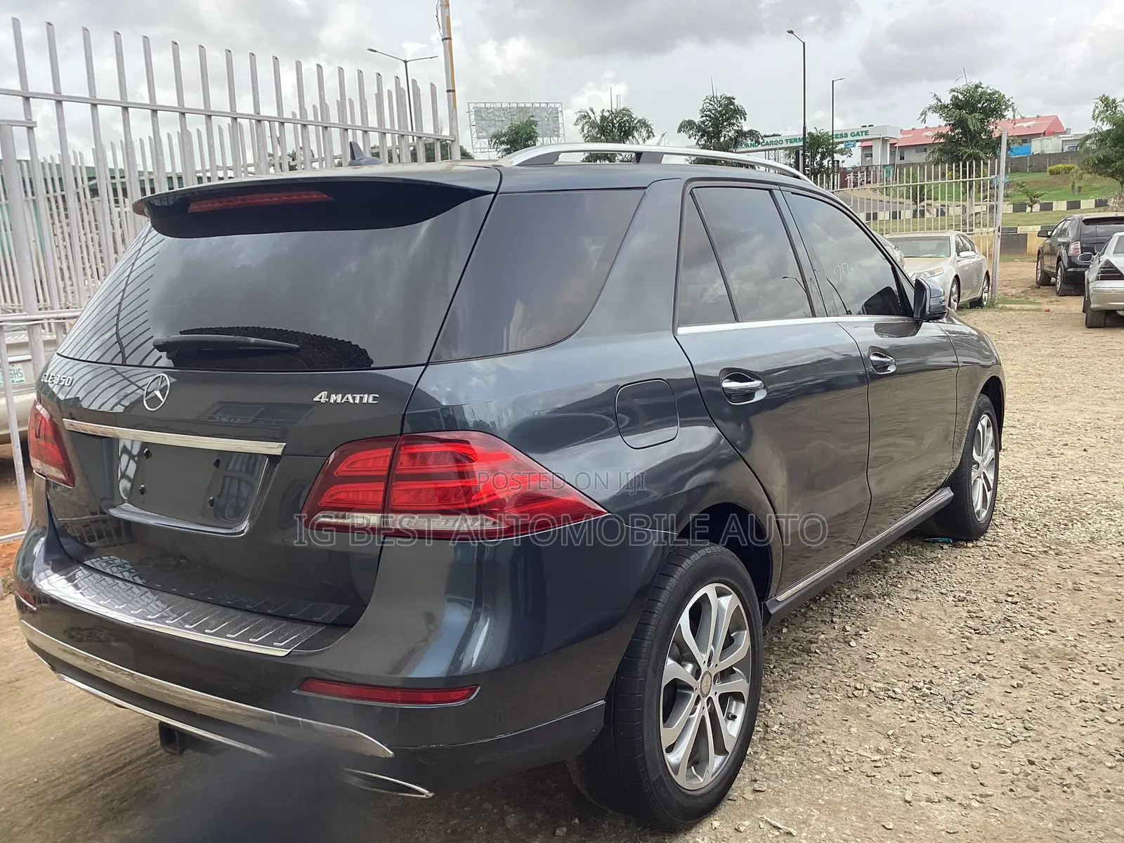 Mercedes-Benz GLE-Class 2016 Beige
