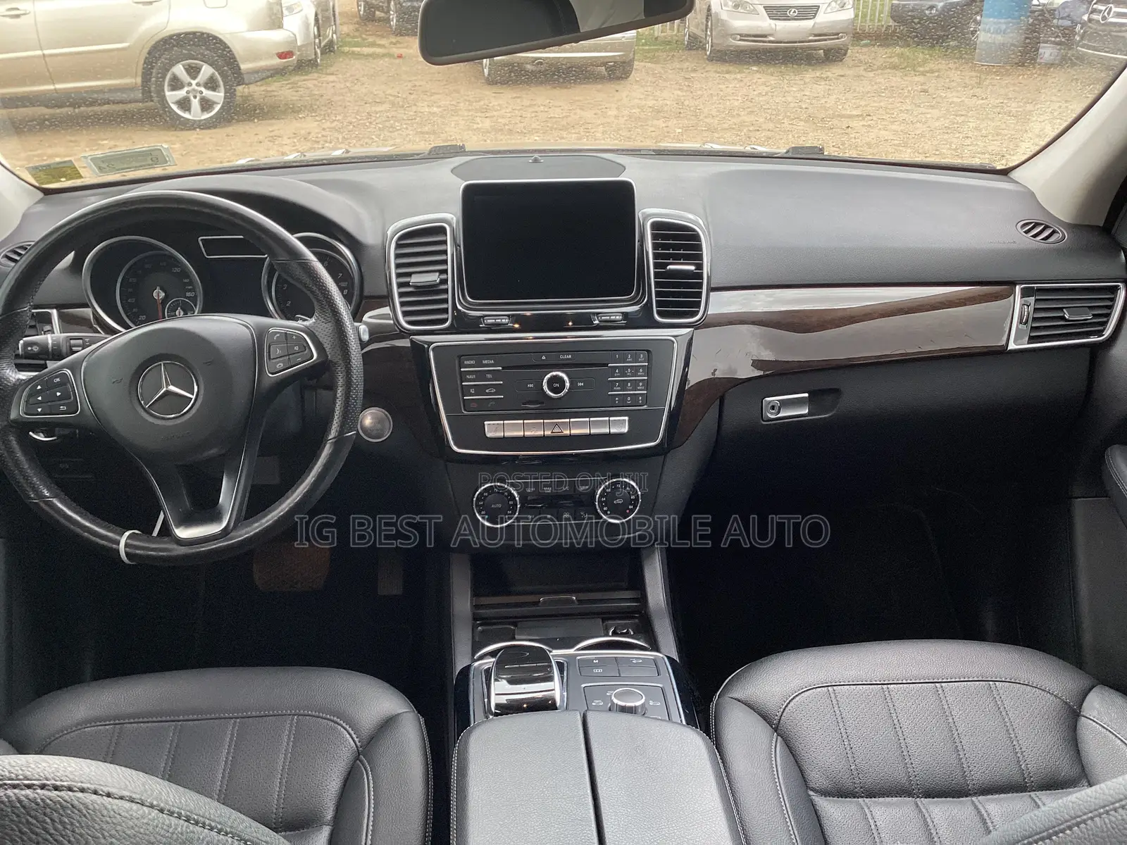 Mercedes-Benz GLE-Class 2016 Beige