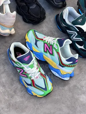 Original NEW BALANCE Sneakers Available in Store