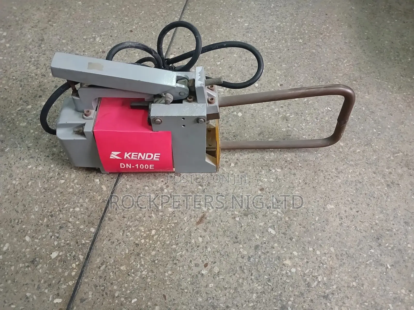 Dn-100e AC Spot Welder