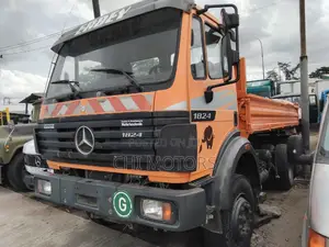 Mercedes 1824 Tipper With Auxiliary