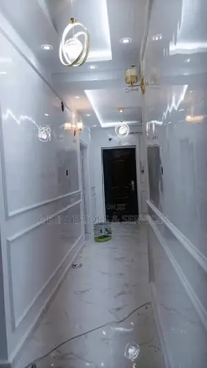 Reflective Mirror Stucco Wall Interior Design