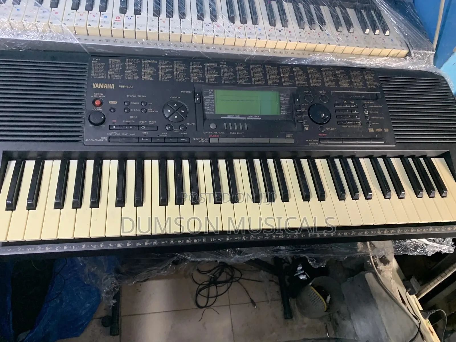 Uk-Used Keyboard PSR-620
