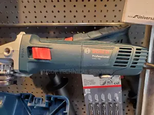 Bosch, Angle Grinder GWS 700