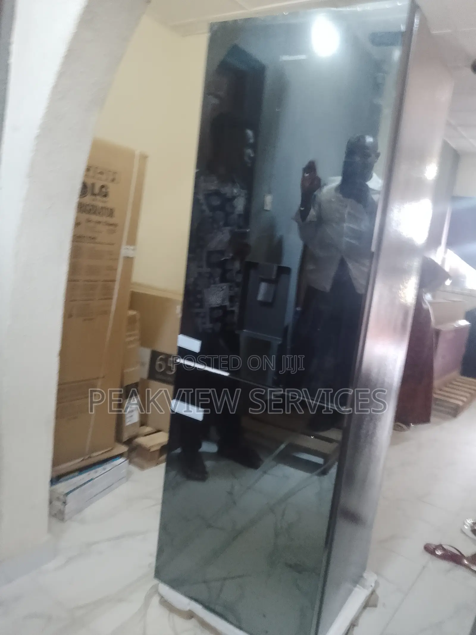 Spanking New Hisense 300litrs Bottom Freezer Refrigerator