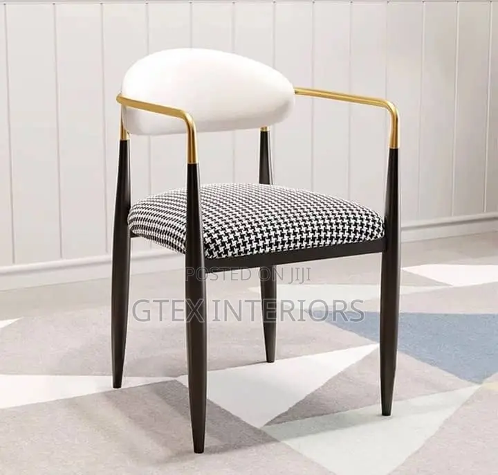 Console Chair