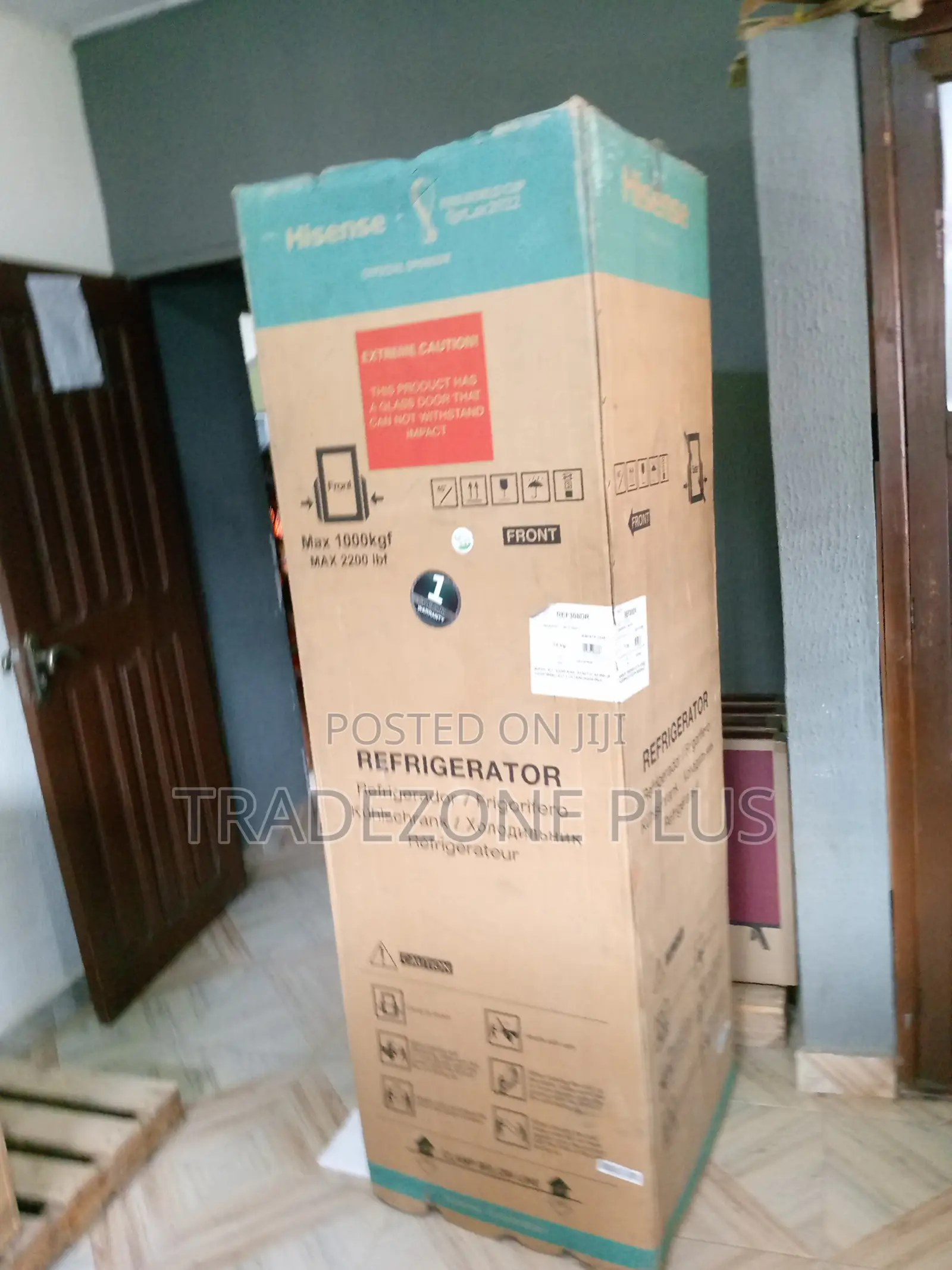 Bottom Freezer Hisense 305L Refrigerator