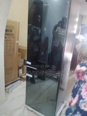 308DR Hisense 300lits Bottom Freezer Refrigerator