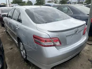 Toyota Camry 2011 Silver