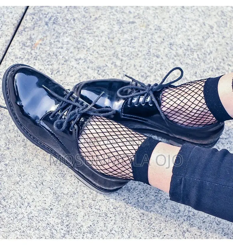 Short Female Breathable Fishnet Socks