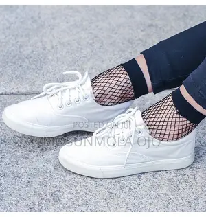 Short Female Breathable Fishnet Socks