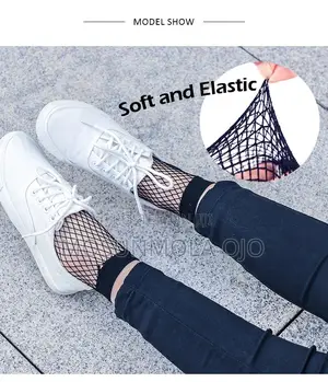 Short Female Breathable Fishnet Socks
