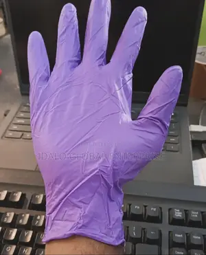Nitrile Hand Gloves