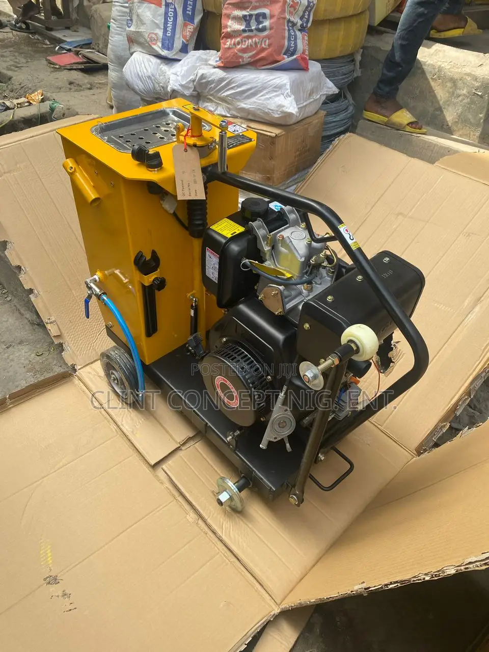 18 Inches Floor Concrete Cutting Machine Diesel Kama Engine