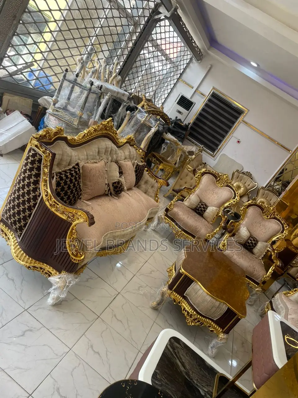 Royal Sofa 8 Seater