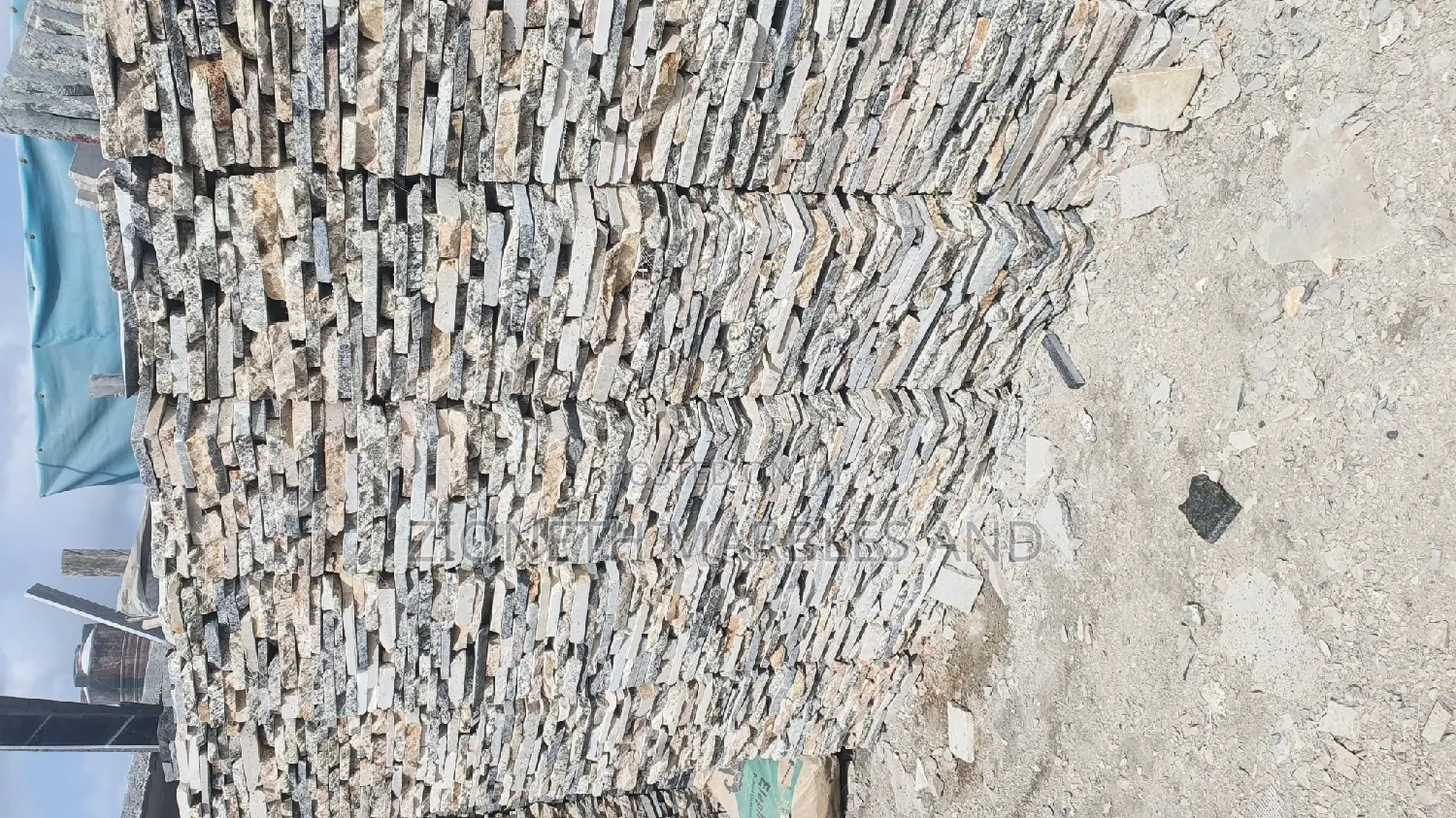 Broken Marble Chips/Palladiana