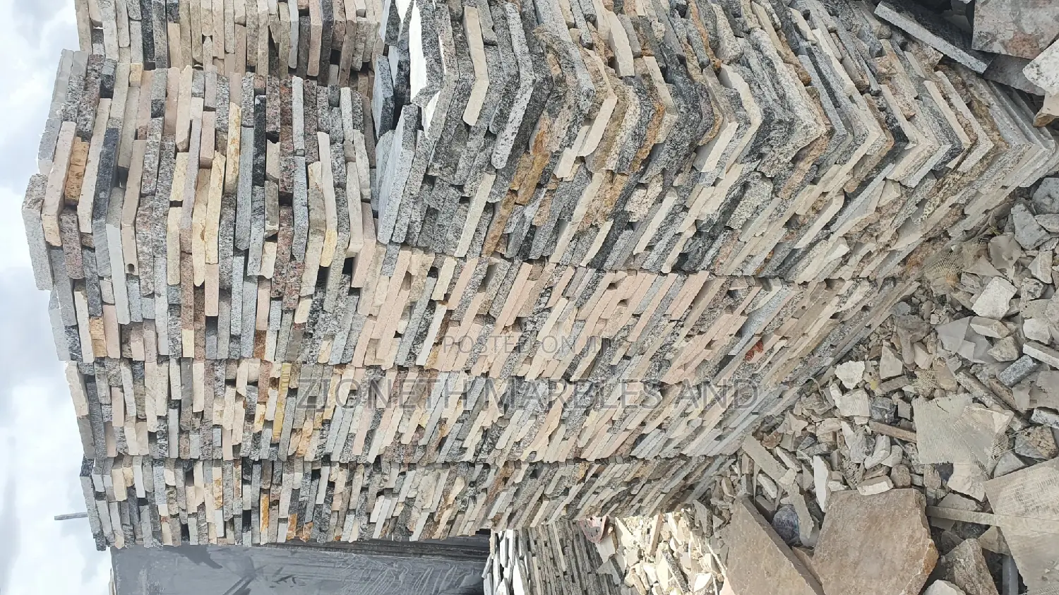 Broken Marble Chips/Palladiana