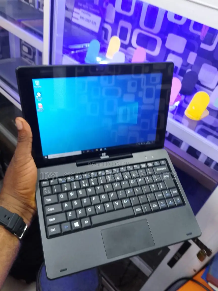 Laptop Toshiba Satellite Pro C650 4GB Intel Celeron SSD 60GB