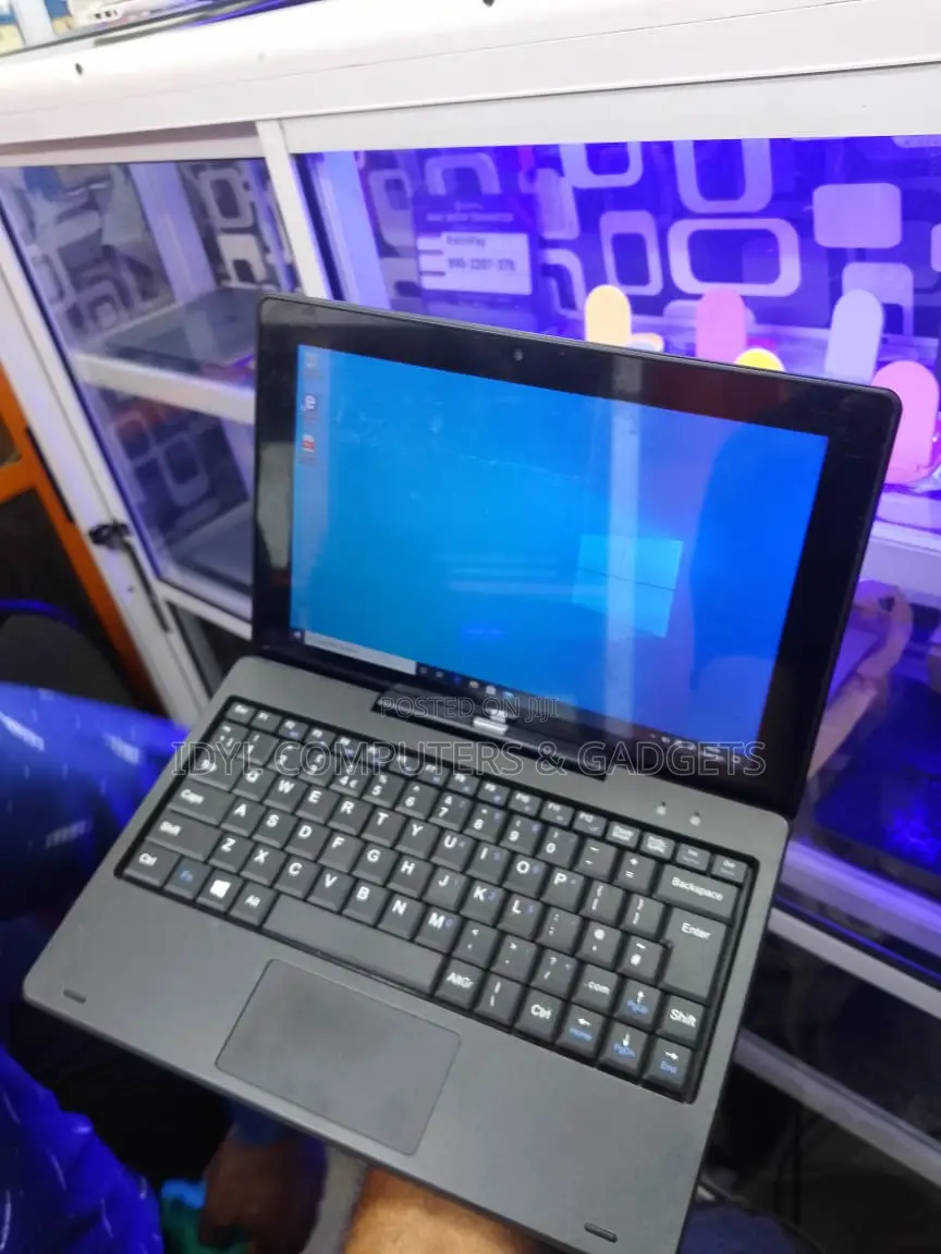 Laptop Toshiba Satellite Pro C650 4GB Intel Celeron SSD 60GB