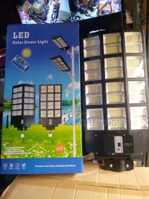 Long Lasting Solar Street Light