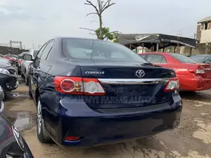 Toyota Corolla 2013 Blue