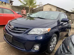 Toyota Corolla 2013 Blue